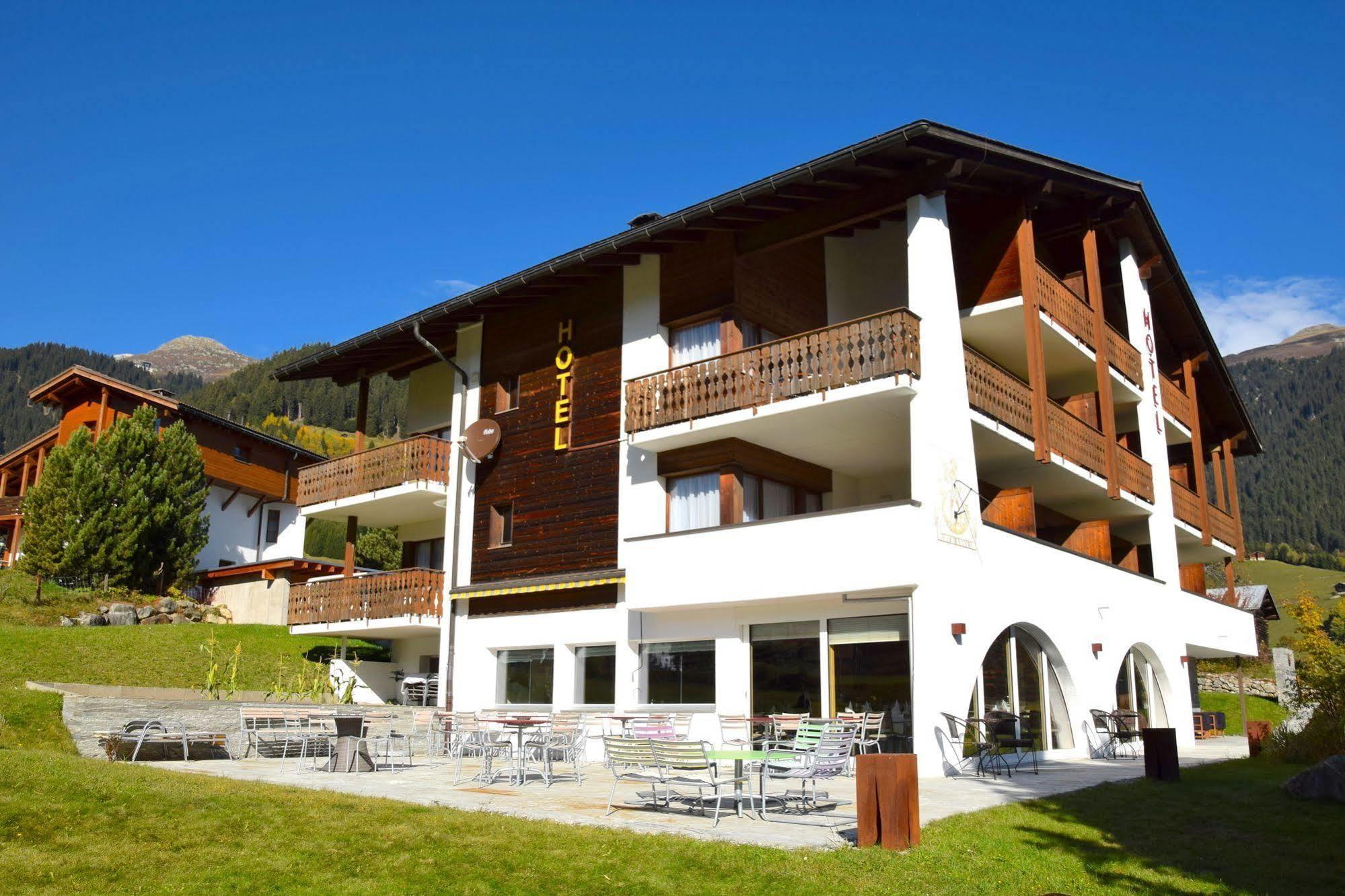 Hotel Pazzola Disentis Exterior photo